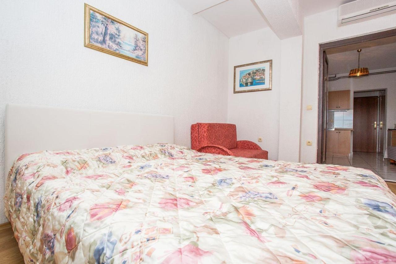 Apartments Mira On The Peljesac Peninsula Orebic Exterior photo